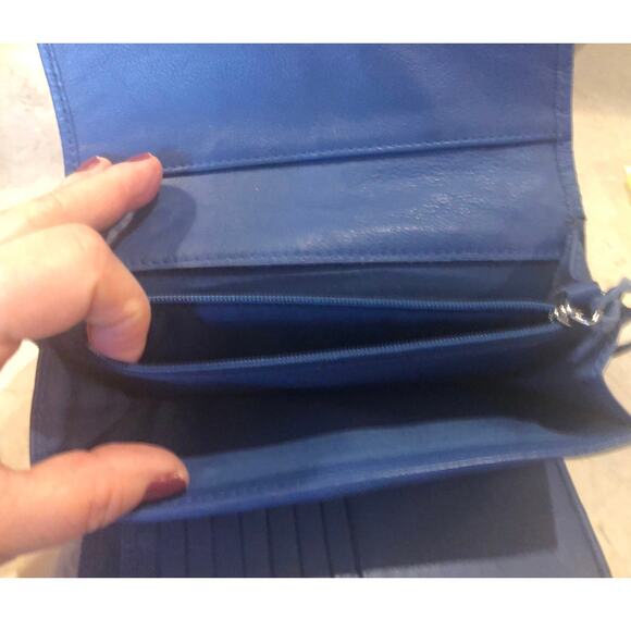 Wallet Genuine Leather Blue With Grey Checkered Pattern on Front. 7x4 - Picture 4 of 9